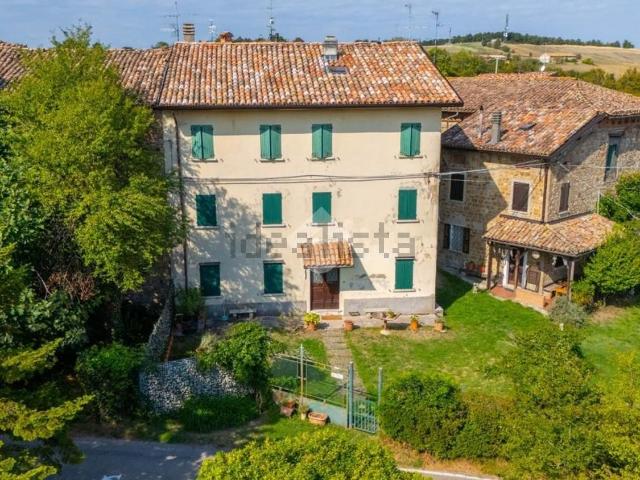 Appartamento in vendita di 110 m² in Via Chiesa