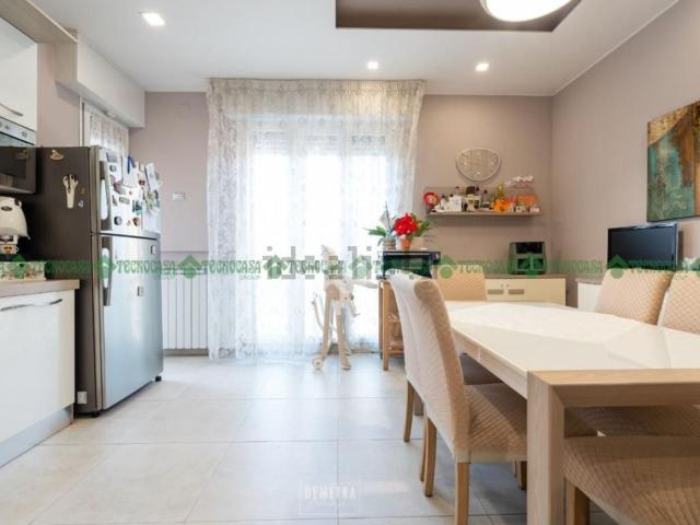 Appartamento in vendita di 110 m² in Via Circondaria Sud, 182