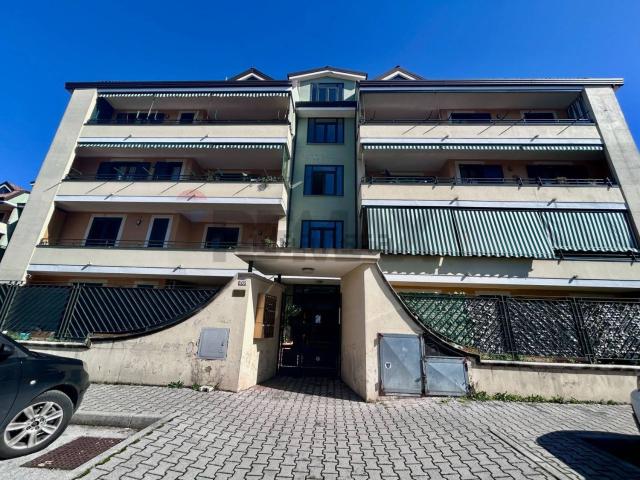 Appartamento in vendita di 110 m² in Via Circumvallazione, 105
