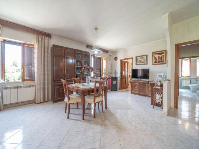 Appartamento in vendita di 110 m² in Via Ciro Trabalza, 78
