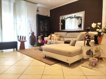Appartamento in vendita di 110 m² in Via crispi, 8