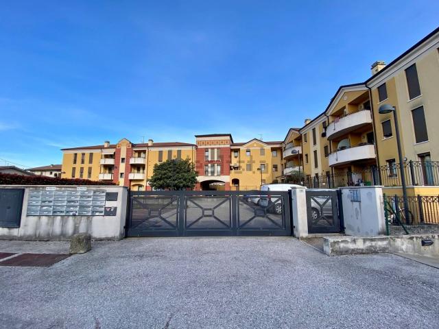 Appartamento in vendita di 110 m² in Via Cristoforo Colombo, 15