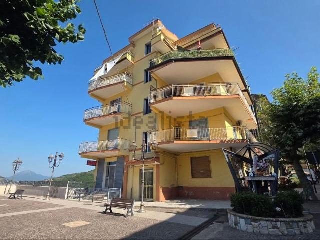 Appartamento in vendita di 110 m² in Via Croce
