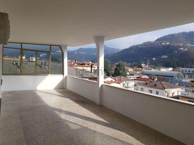 Appartamento in vendita di 110 m² in Via A. Avogadro, 24