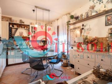 Appartamento in vendita di 110 m² in Via A. Costa