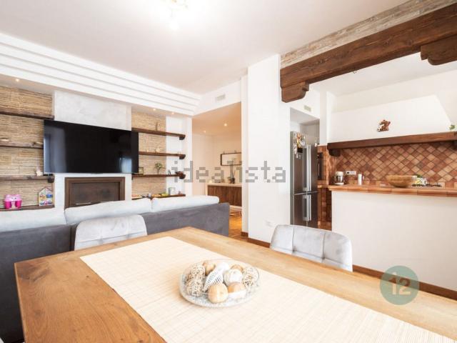 Appartamento in vendita di 110 m² in Via A. Manzoni, 1