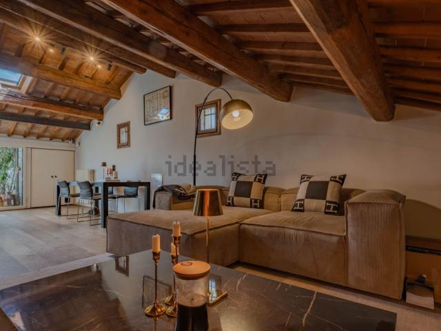 Appartamento in vendita di 110 m² in Via Altinate