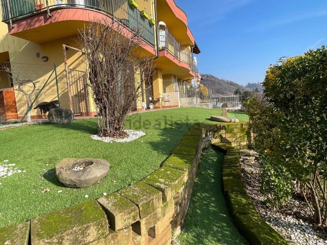 Appartamento in vendita di 110 m² in Via Alba, 264