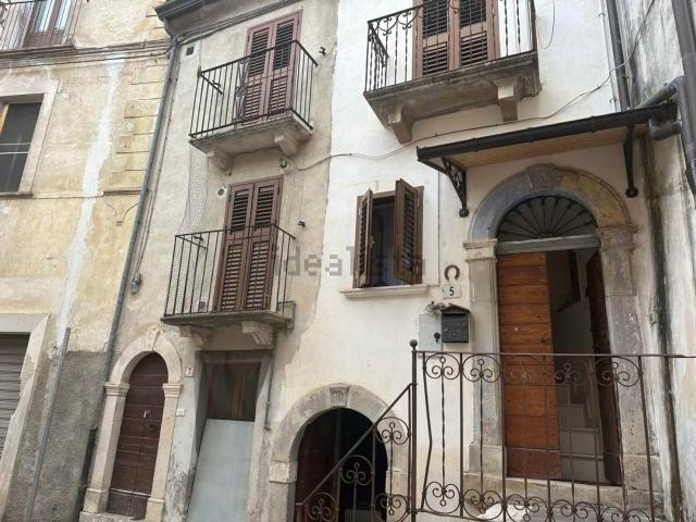 Appartamento in vendita di 110 m² in Via Aldo Moro