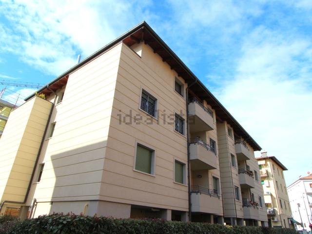 Appartamento in vendita di 110 m² in Via Alessandro Manzoni, 67