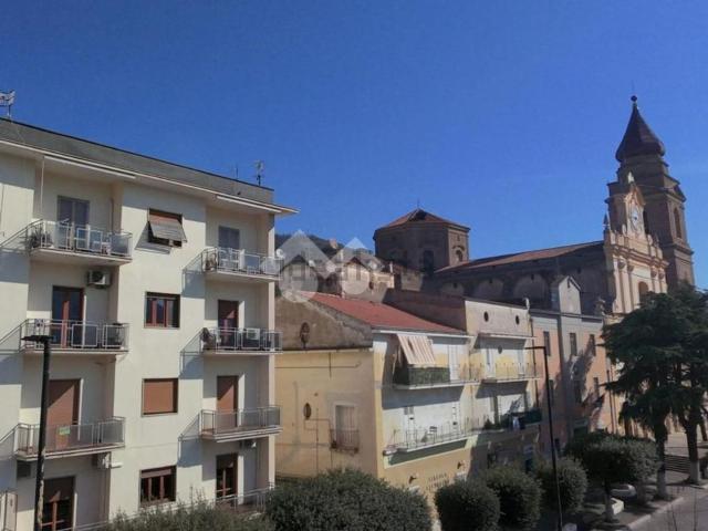 Appartamento in vendita di 110 m² in Via Appia, 337