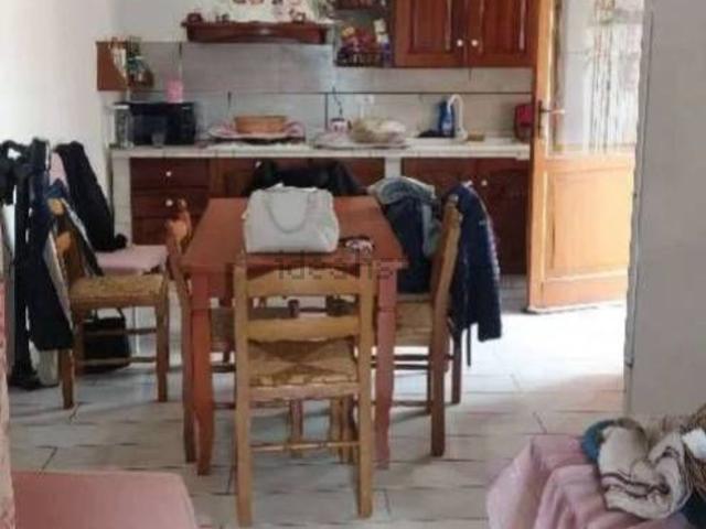 Appartamento in vendita di 110 m² in Via Area Morta