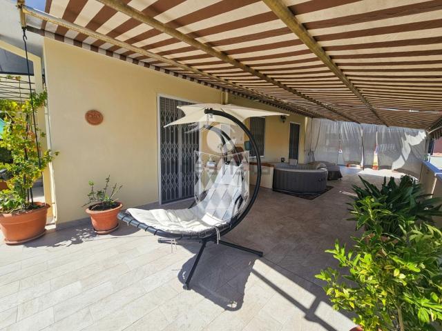 Appartamento in vendita di 110 m² in Via Argine Sinistro