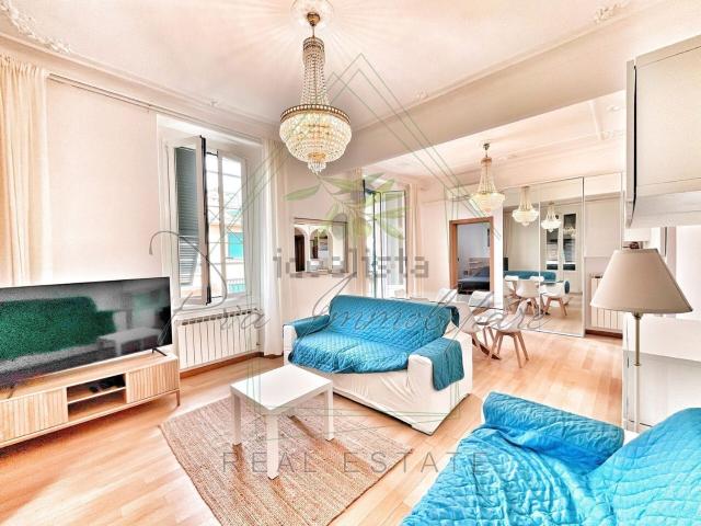 Appartamento in vendita di 110 m² in Via Aurelio Baisi, 30