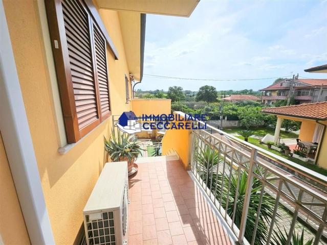 Appartamento in vendita di 110 m² in Via Bozzone