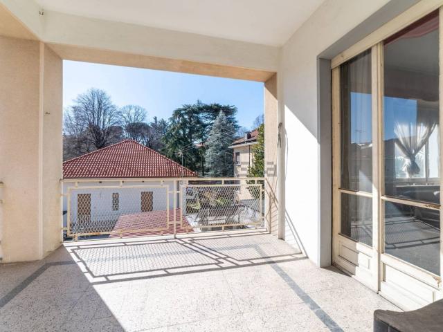 Appartamento in vendita di 110 m² in Via Bonadonna, 12