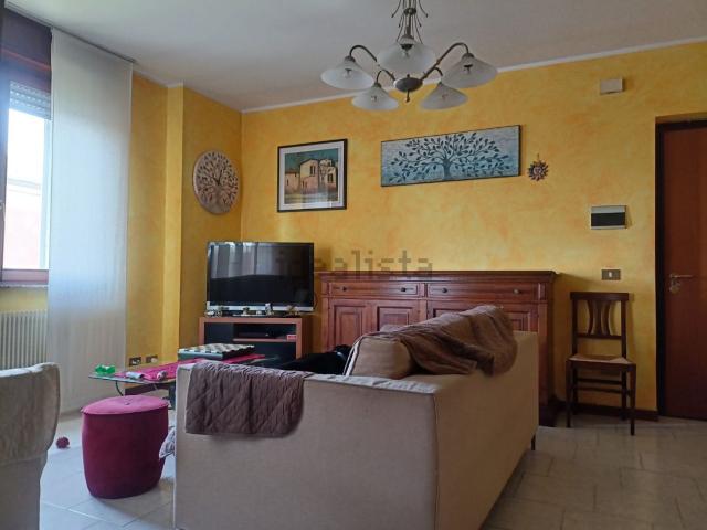 Appartamento in vendita di 110 m² in Via Baracca