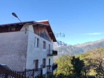 Appartamento in vendita di 110 m² in Via Bertolotti