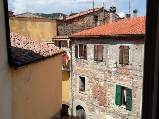 Appartamento in vendita di 110 m² in Via Bramasole