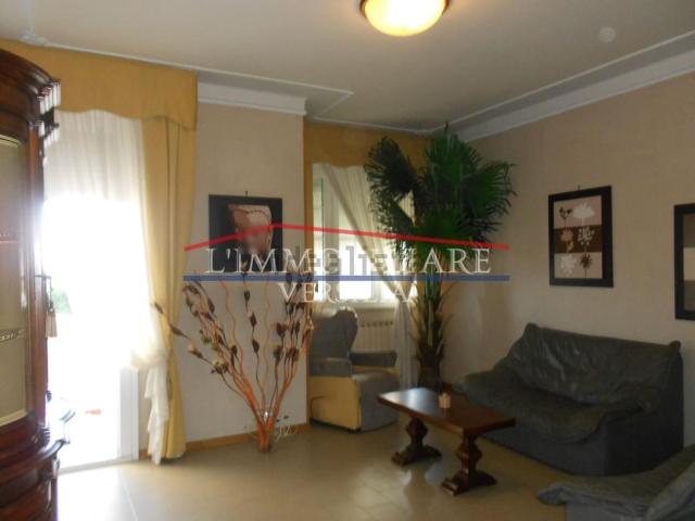 Appartamento in vendita di 110 m² in Via Brigate Partigiane, 20