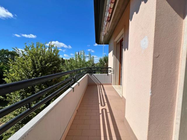 Appartamento in vendita di 110 m² in Via G. D&apos Annunzio