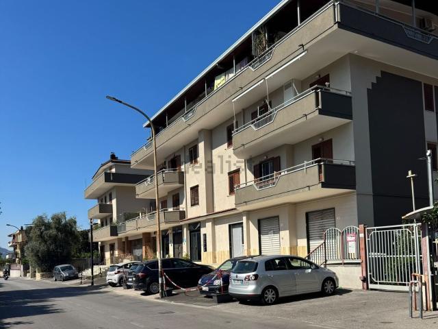 Appartamento in vendita di 110 m² in Via G. Garibaldi, 32
