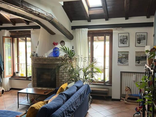 Appartamento in vendita di 110 m² in Via G. Matteotti, 41