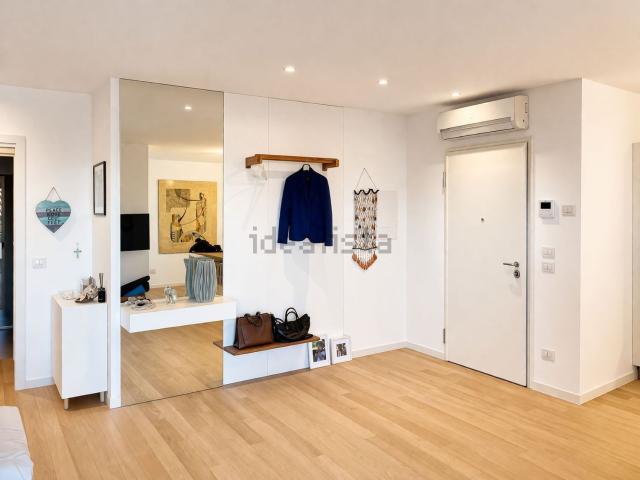 Appartamento in vendita di 110 m² in Via G. Montini, 1