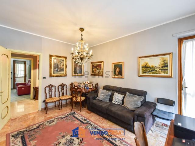 Appartamento in vendita di 110 m² in Via G. Pascoli, 16