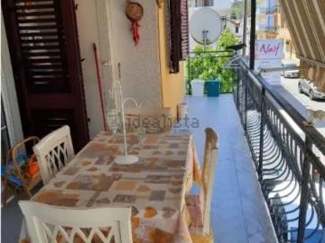 Appartamento in vendita di 110 m² in Via Gattatico