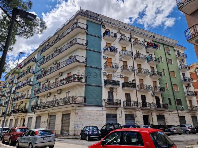 Appartamento in vendita di 110 m² in Via Gaetano Salvemini, 76