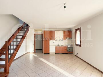 Appartamento in vendita di 110 m² in Via Galileo Galilei, 117