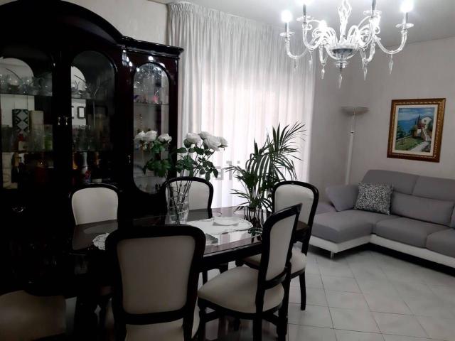 Appartamento in vendita di 110 m² in Via Galliano