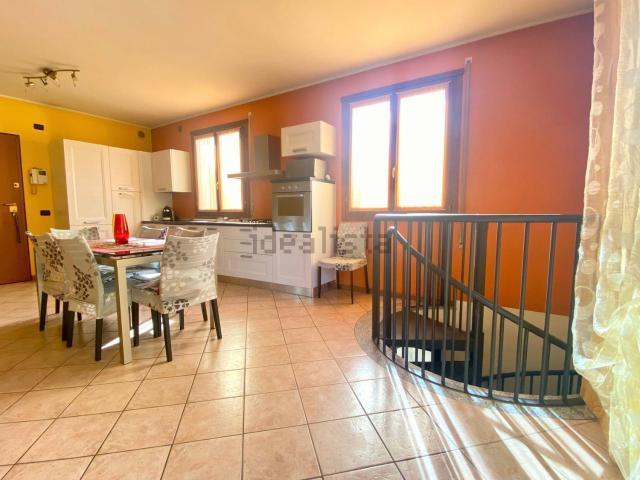 Appartamento in vendita di 110 m² in Via Gandhi, 6