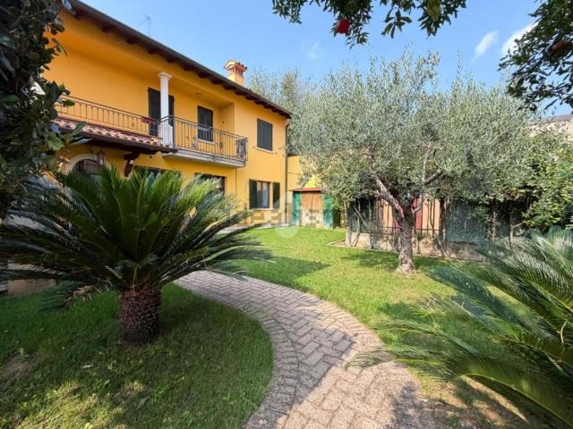 Appartamento in vendita di 110 m² in Via Giuseppe Cesare Abba, 19