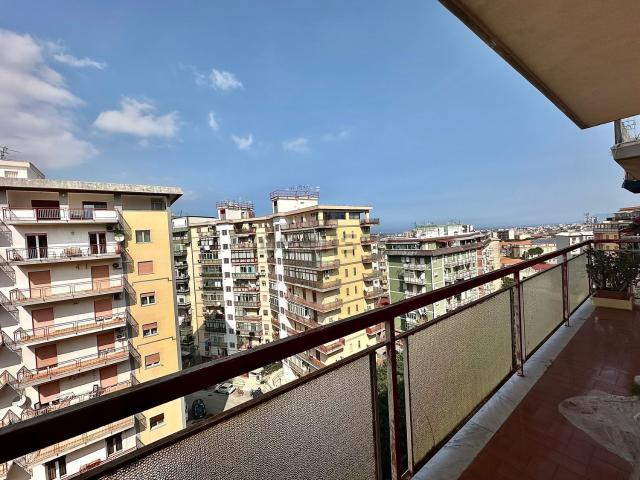 Appartamento in vendita di 110 m² in Via Giuseppe Mulè, 24