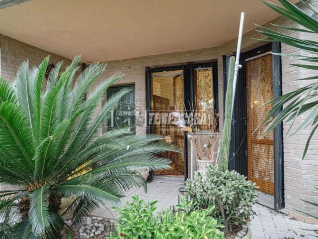 Appartamento in vendita di 110 m² in Via Giuseppe Poggi