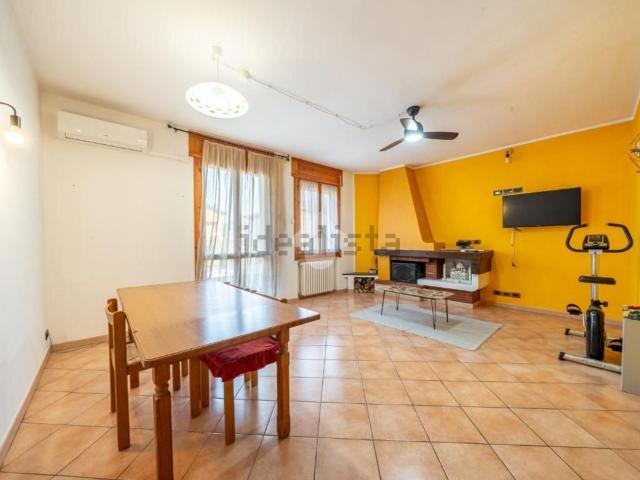 Appartamento in vendita di 110 m² in Via Giacomo Brodolini, 15