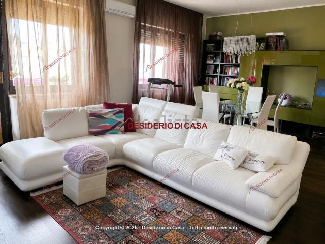 Appartamento in vendita di 110 m² in Via Giacomo Matteotti, 82