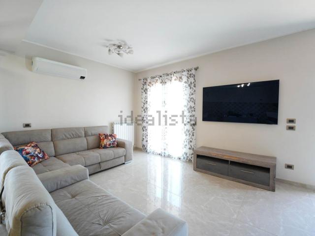 Appartamento in vendita di 110 m² in Via Gino Spitaleri, 40