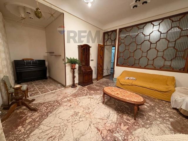 Appartamento in vendita di 110 m² in Via Gioberti, 97