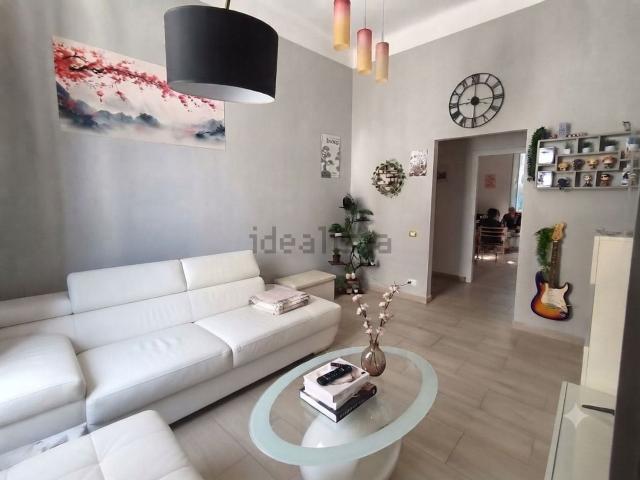 Appartamento in vendita di 110 m² in Via Giosuè Borsi, 27