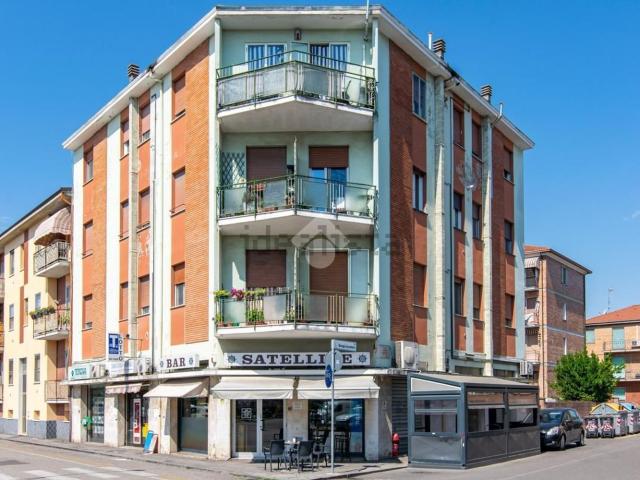 Appartamento in vendita di 110 m² in Via Giorgio Zucchelli, 7