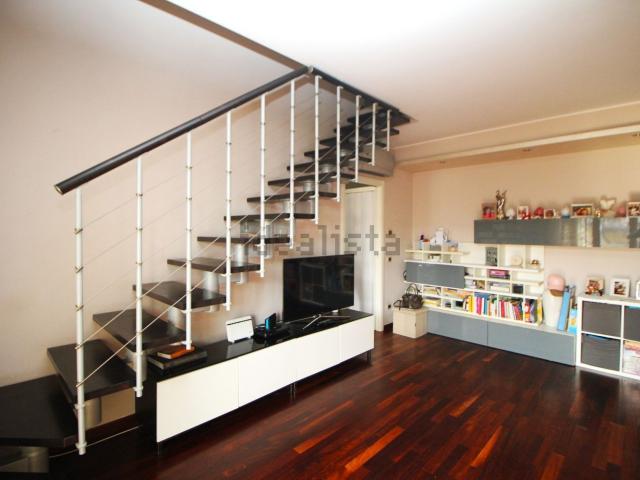 Appartamento in vendita di 110 m² in Via Giovanni Battista Morigia