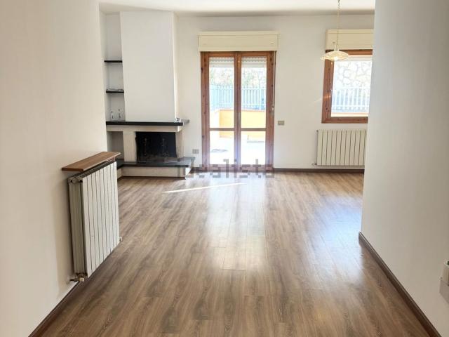 Appartamento in vendita di 110 m² in Via Giovanni Giolitti, 78