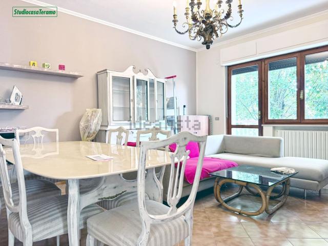 Appartamento in vendita di 110 m² in Via Giovanni Melarangelo