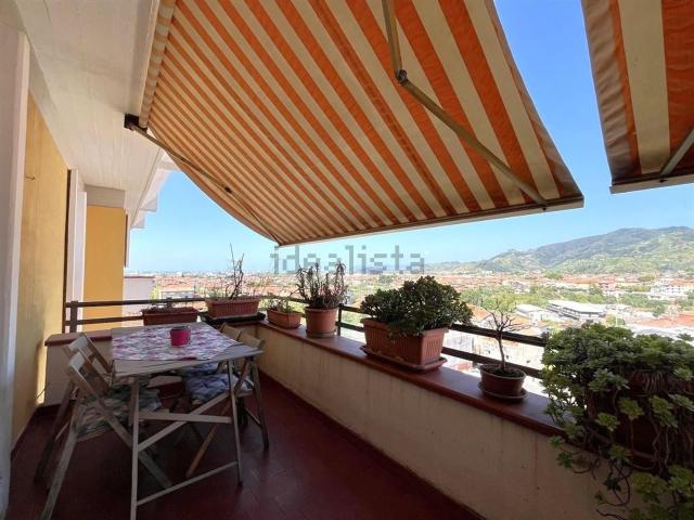 Appartamento in vendita di 110 m² in Via Giovanni Pascoli