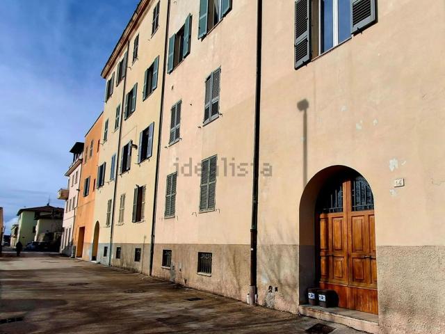 Appartamento in vendita di 110 m² in Via Giovanni Pascoli, 14