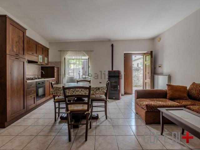 Appartamento in vendita di 110 m² in Via Grotti