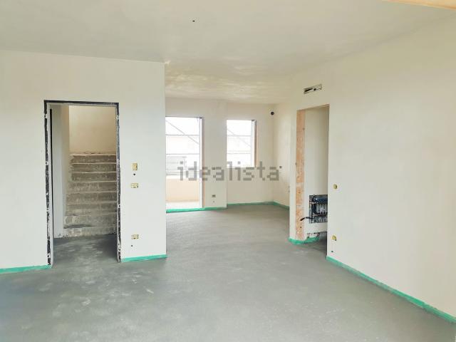 Appartamento in vendita di 110 m² in Via Gualinga